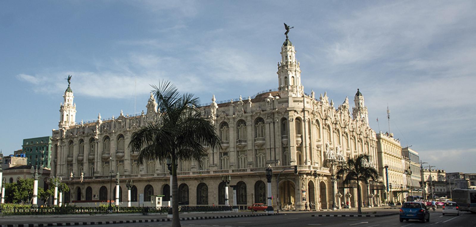 A living and creative theater in Cuba